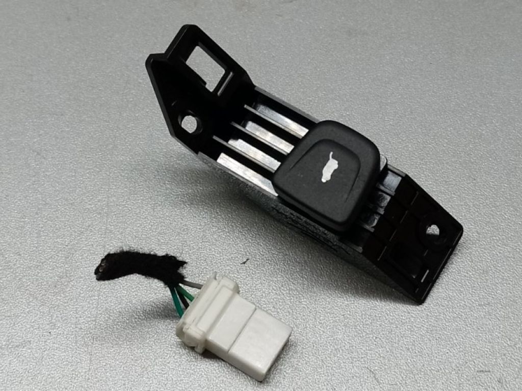 35800-TJB-A01 | Кнопка открывания багажника внутренняя ACURA RDX 19-