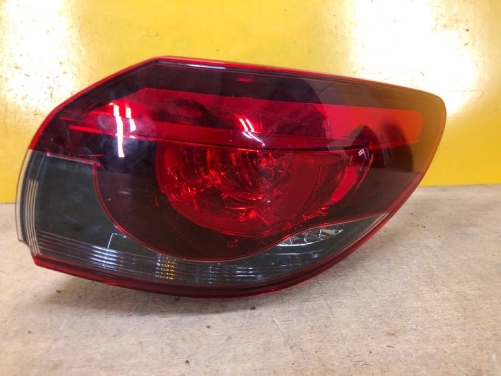 GJR9-51-160A | Ліхтар зовнішній прав. MAZDA 6 GJ 12-