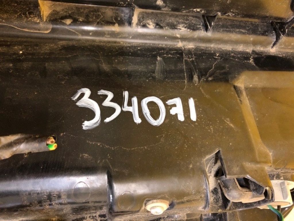 8330A093 | Фонарь наружный лев. MITSUBISHI PAJERO 06-21 - Фото 2