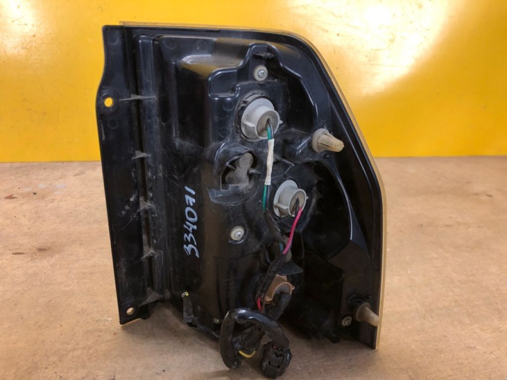 8330A093 | Фонарь наружный лев. MITSUBISHI PAJERO 06-21 - Фото 5