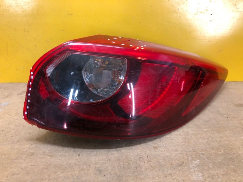 K070-51-150B | Ліхтар зовнішній прав. MAZDA CX-5 (KE) 11-17