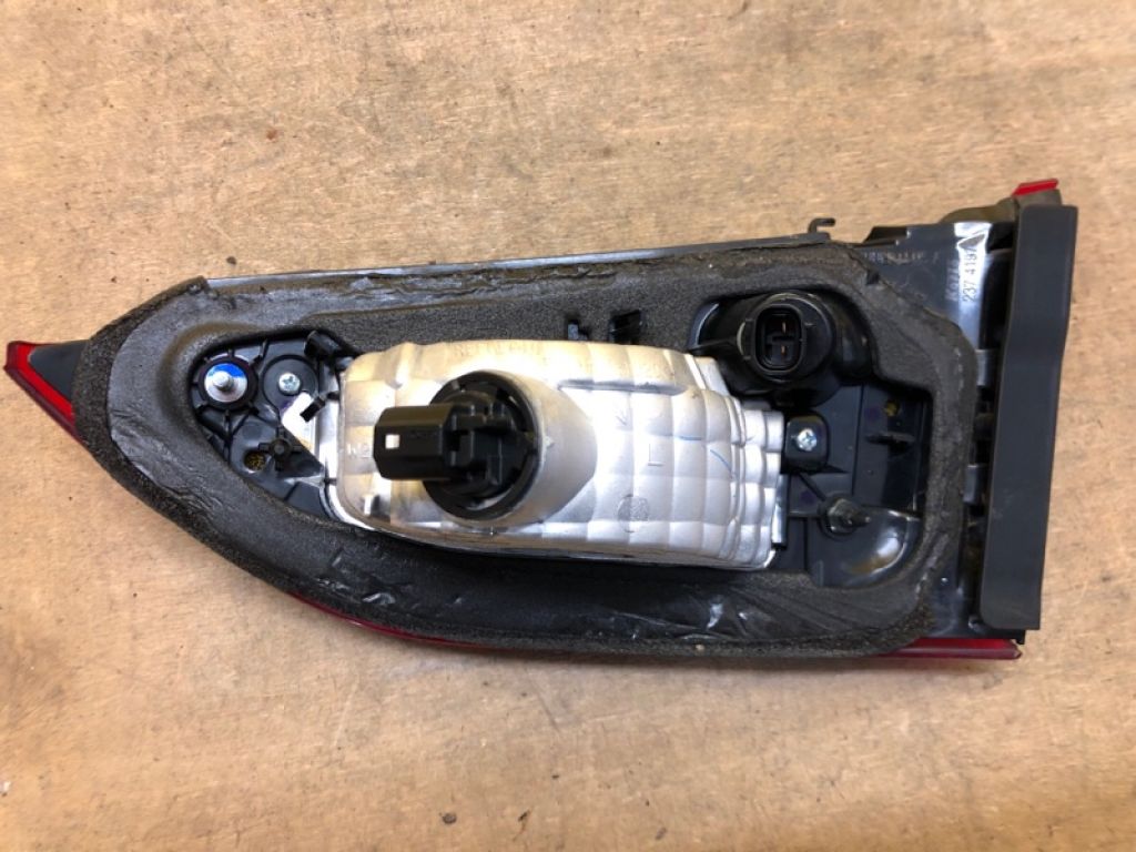 GHK1-51-3G0B | Ліхтар внутрішній лів. MAZDA 6 GJ 12- - Фото 4