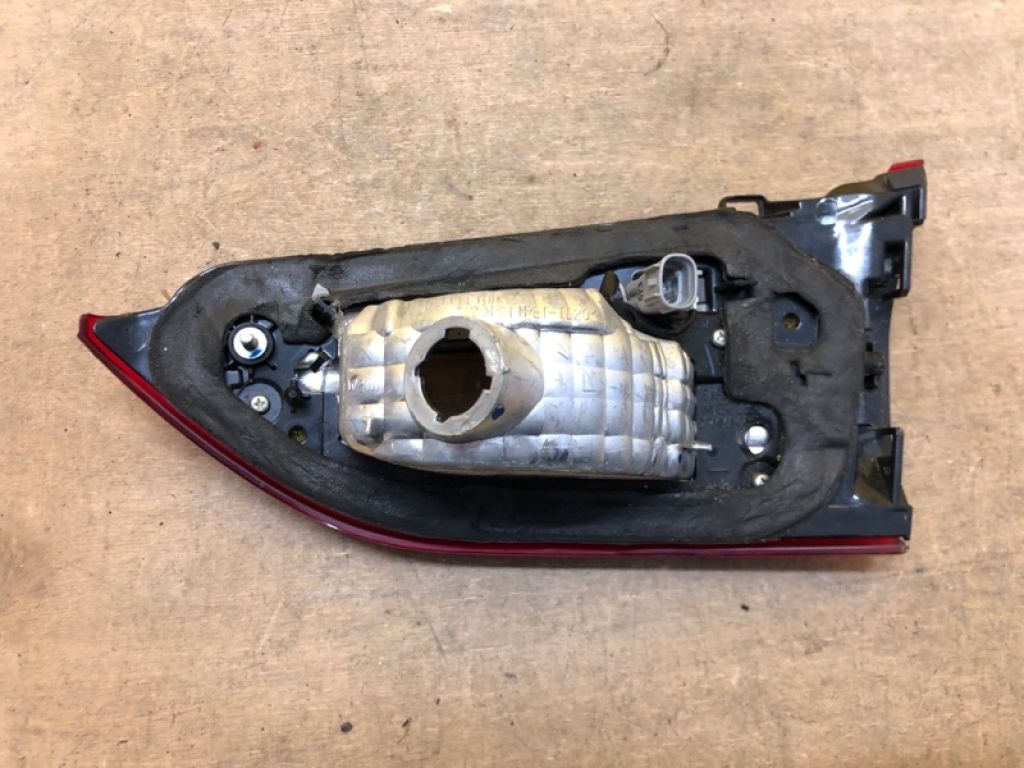 GHK1-51-3G0B | Ліхтар внутрішній лів. MAZDA 6 GJ 12- - Фото 4