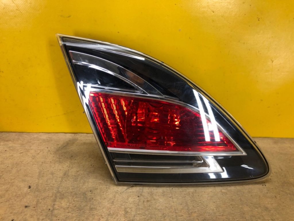 GDK2513G0C | Фонарь внутренний лев. MAZDA 6 GH 07-12