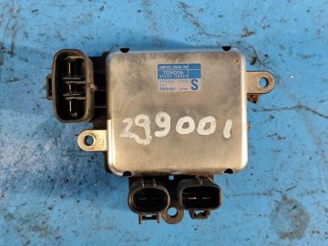 Блок управления вентилятором радиатора TOYOTA CAMRY 40 06-11
