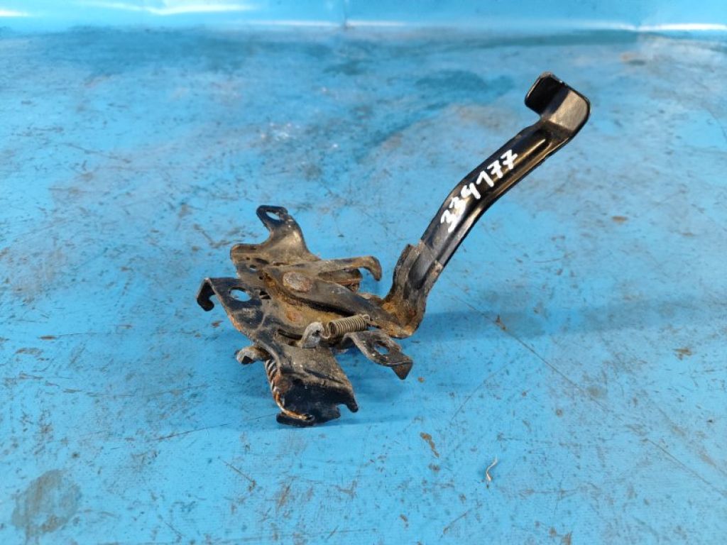 53510-47111 | Замок капоту TOYOTA PRIUS PLUS 11-14