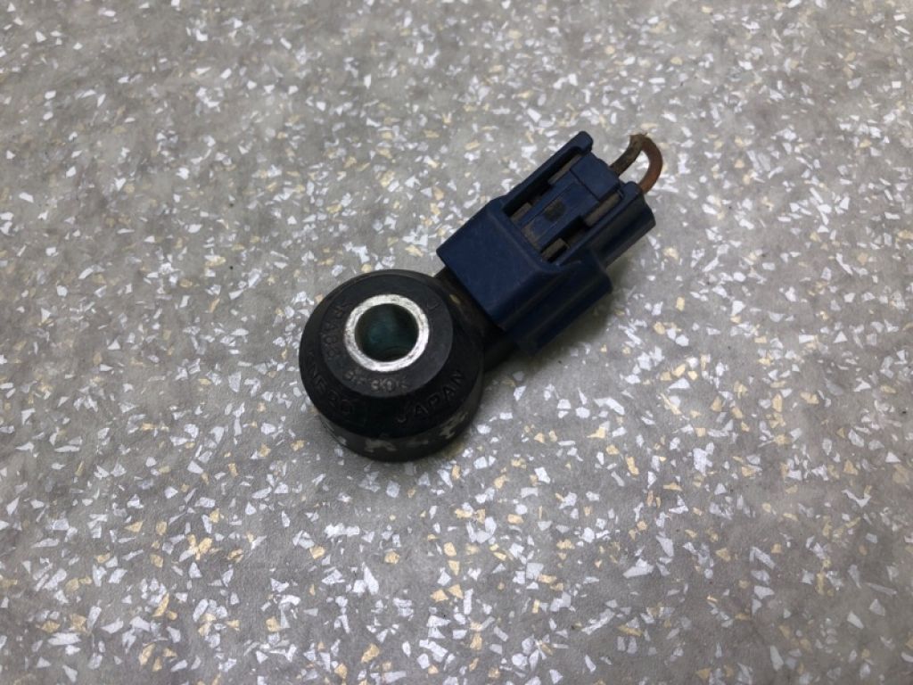 22060-2A000 | Датчик детонації NISSAN MURANO Z50 02-07