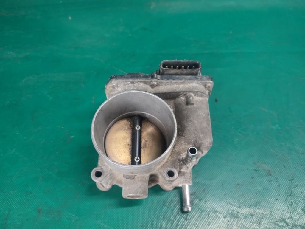 22030-31010 | Дроссельная заслонка TOYOTA LAND CRUISER PRADO 120 02-09