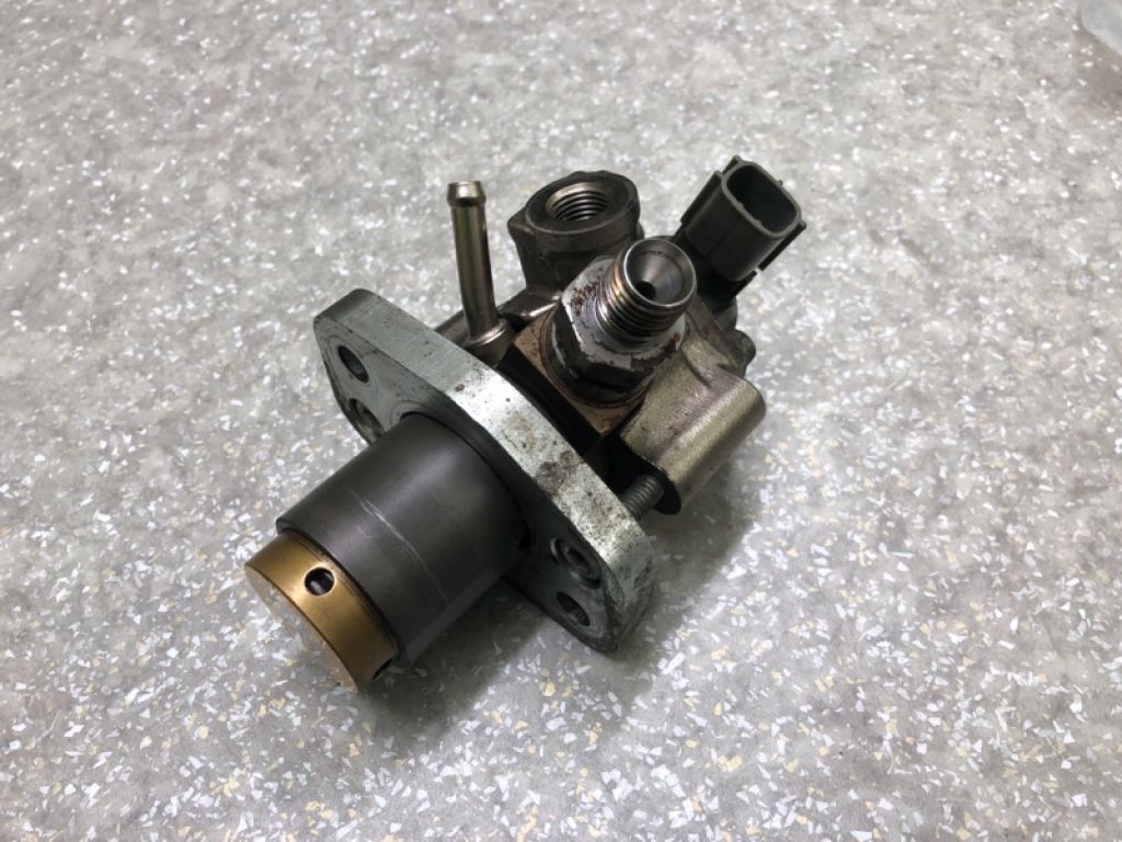 23100-39617 | Тнвд (бензин) LEXUS IS250/350 05-13