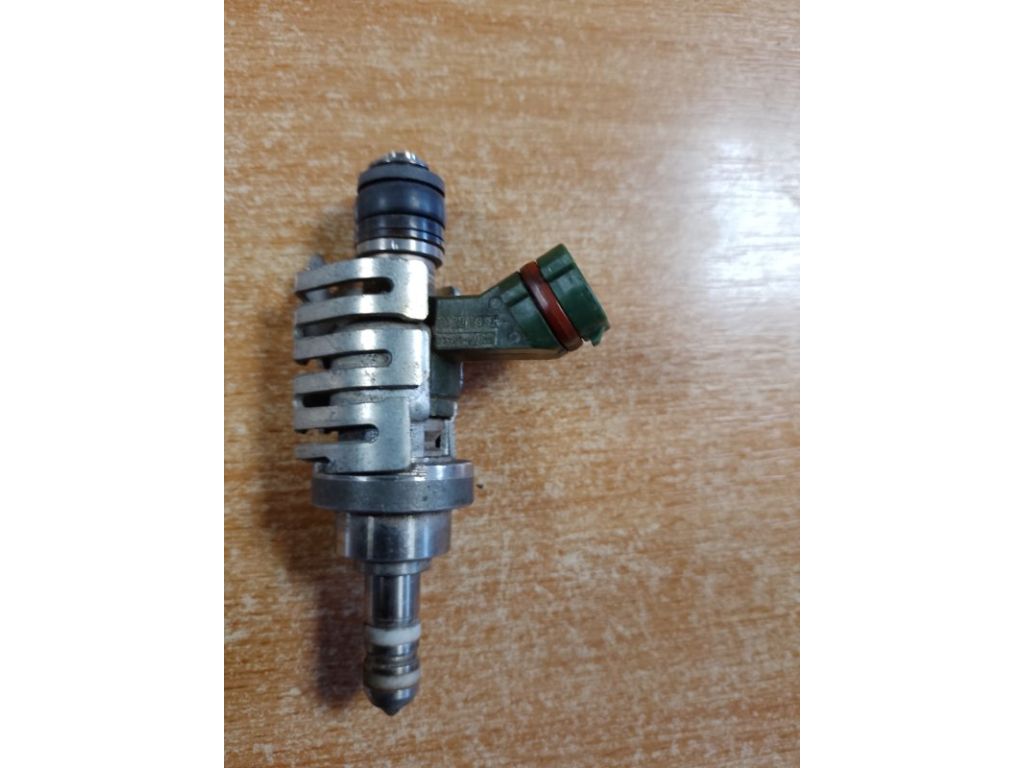 23209-39155-C0 | Форсунка паливна LEXUS GS350 GS300 05-11