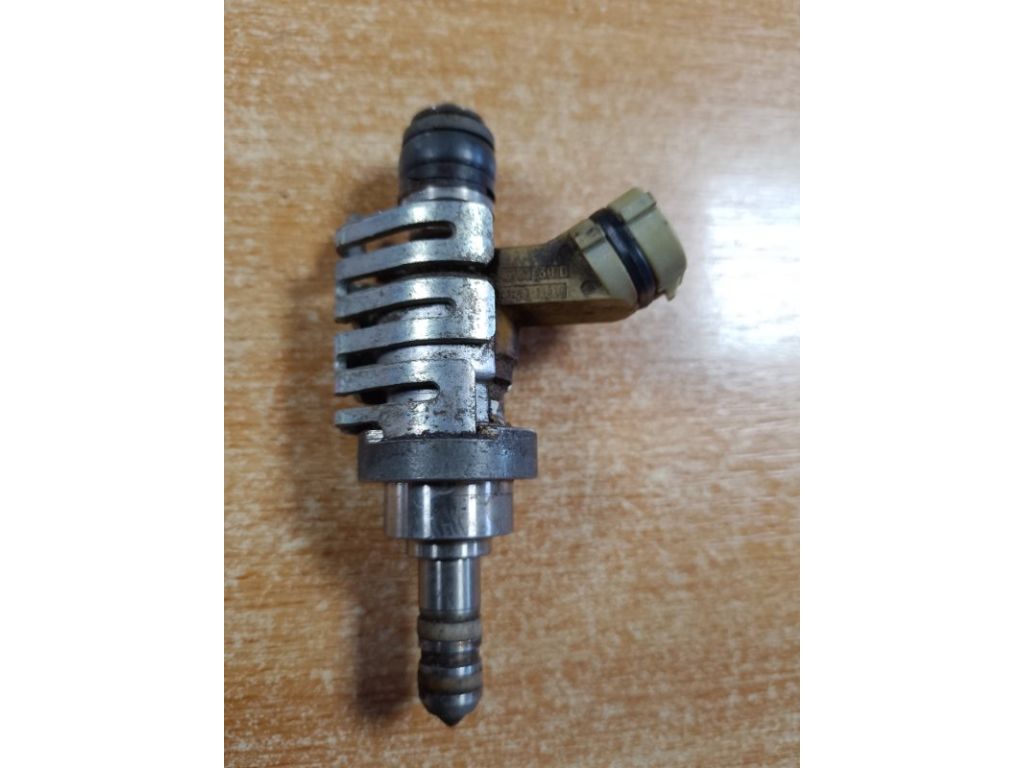 23209-39155-B0 | Форсунка паливна LEXUS LS430 00-06