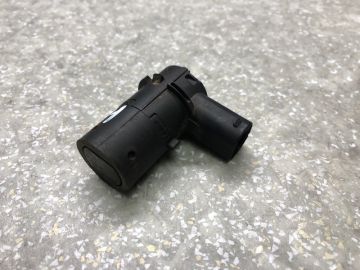 Датчик парктроніка задн. NISSAN QX56 / TITAN / ARMADA 04-16