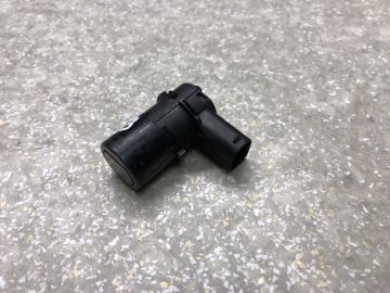 Датчик парктроніка задн. NISSAN QX56 / TITAN / ARMADA 04-16