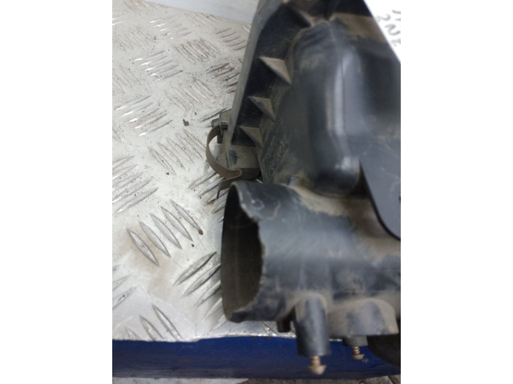 17701-21050 | Корпус воздушного фильтра TOYOTA YARIS 00-05 - Фото 5