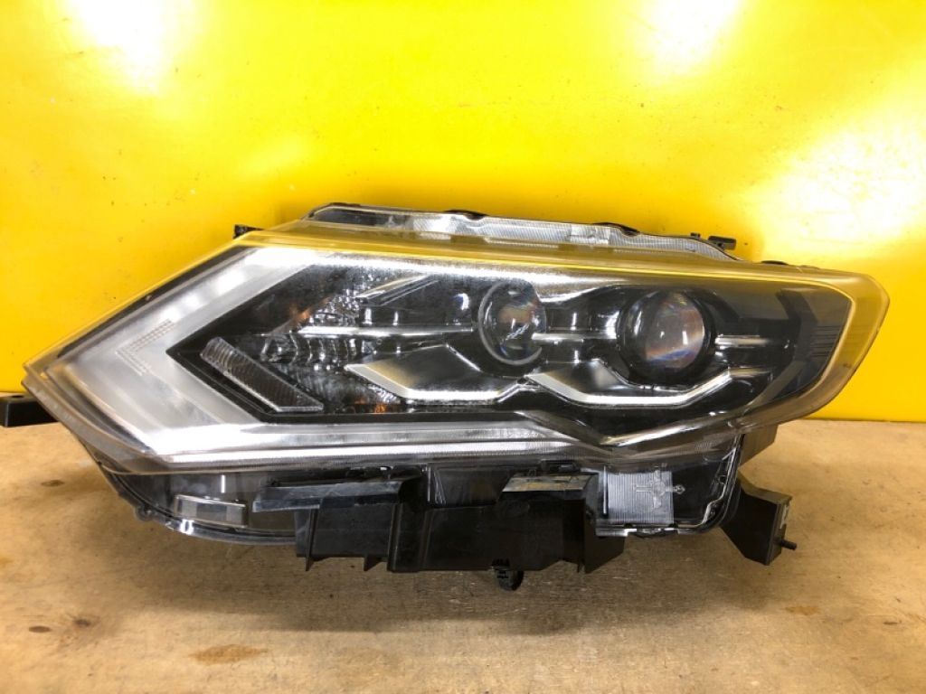 260606FP8A | Фара лів. NISSAN X-TRAIL/ROGUE T32 13-20