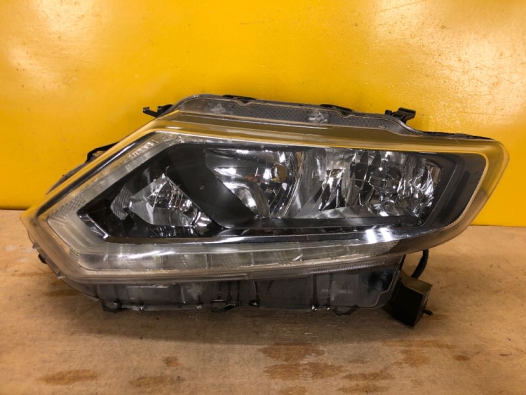 260604CC0C | Фара лев. NISSAN X-TRAIL/ROGUE T32 13-20