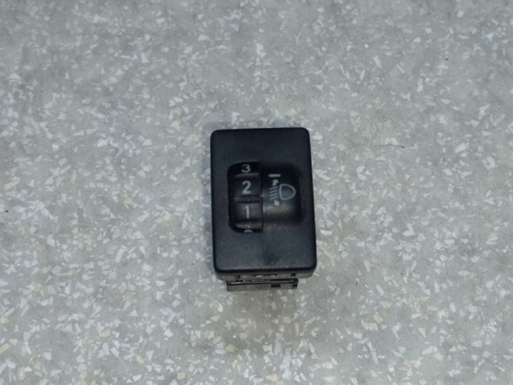 84152-52070 | Корректор фар TOYOTA PRIUS - 30 09-17