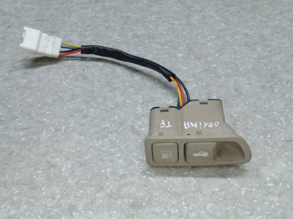93555-2T00087 | Кнопка открывания бензобака KIA OPTIMA TF 11-16