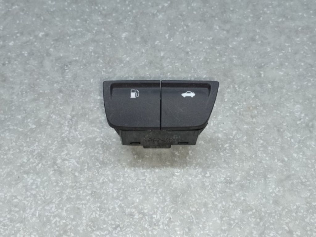 35800-TZ3-A01 | Кнопка відкриття лючка бензобака ACURA TLX 17-20