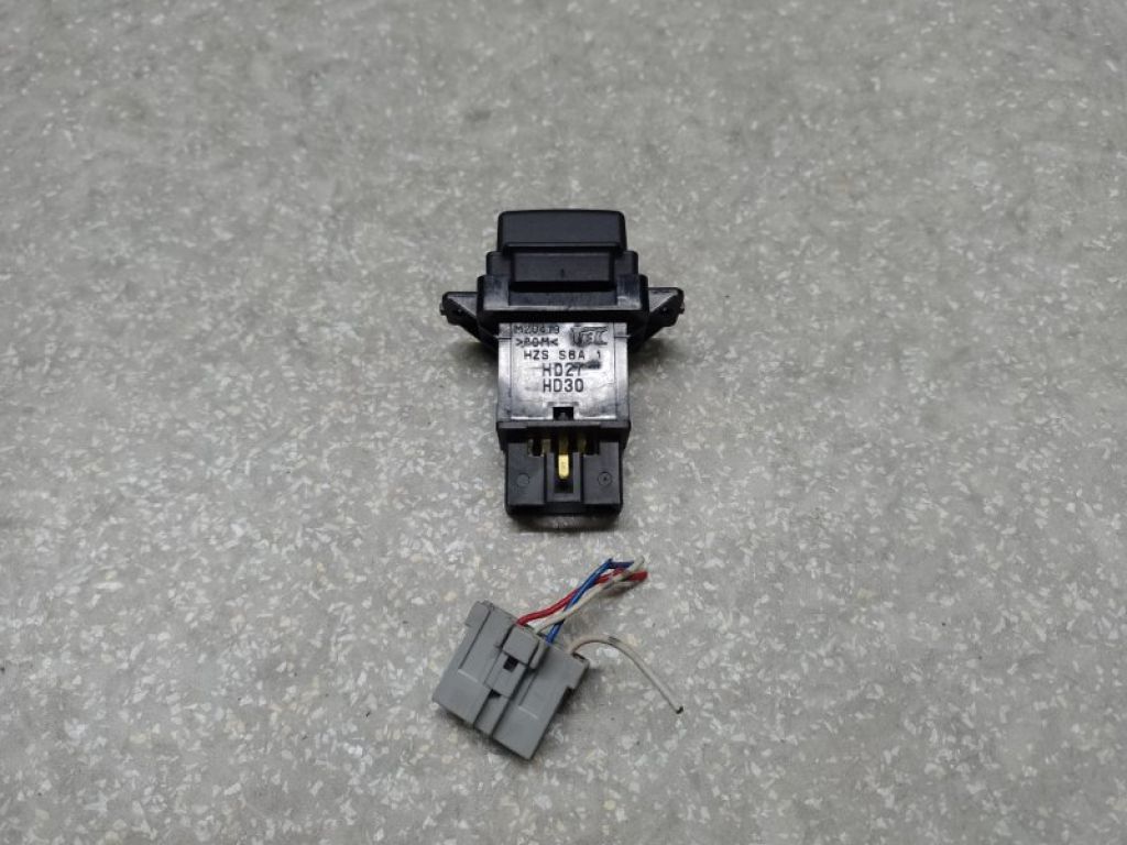 35800-SED-003 | Кнопка закрывания крышки багажника ACURA MDX (YD2) 06-13 - Фото 2