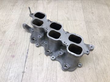 Колектор впускний LEXUS RX350/450 09-15