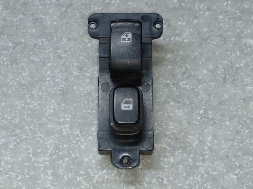 8583008C00 | Кнопка стеклоподъемника передн. прав. SSANGYONG REXTON 07-12