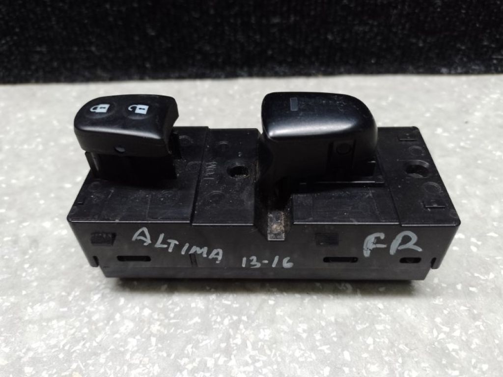 25411-3TA1B | Кнопка склопідіймача передн. прав. NISSAN ALTIMA L33 12-18 - Фото 2