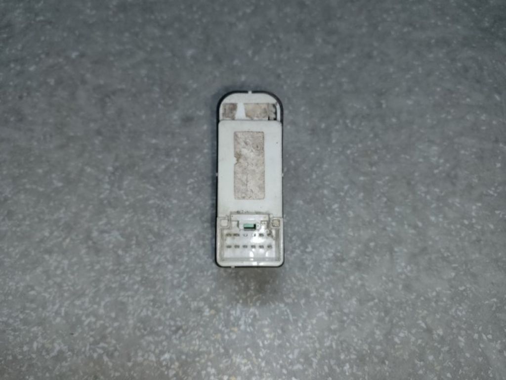 BBP3-66-380A | Кнопка стеклоподъемника задн. MAZDA 3 BL 09-13 - Фото 3