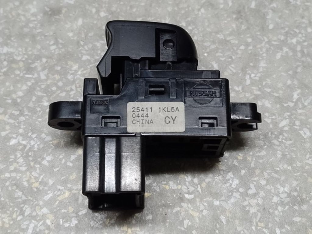 25411-1KL5A | Кнопка склопідіймача задн. NISSAN SENTRA B17 12-21 - Фото 4