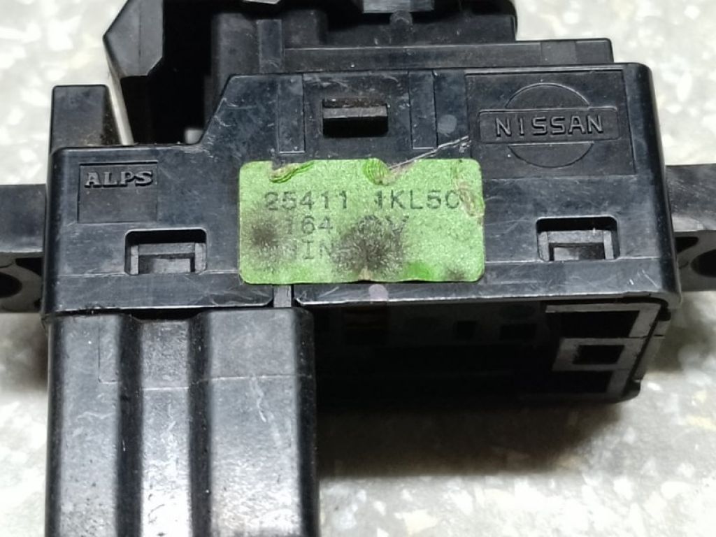 25411-1KL5C | Кнопка склопідіймача задн. NISSAN X-TRAIL/ROGUE T32 13-20 - Фото 4