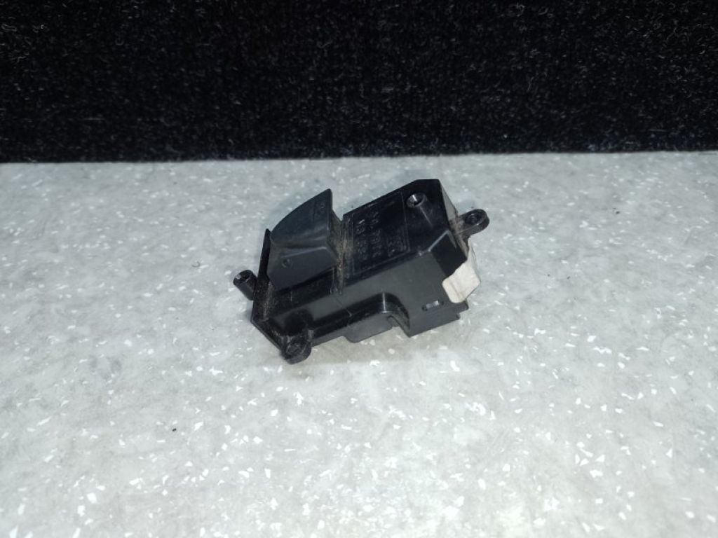 35760-SNA-J02ZA | Кнопка стеклоподъемника задн. HONDA CIVIC 4D 06-11 - Фото 2