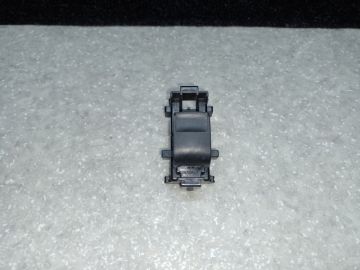 Кнопка стеклоподъемника задн. TOYOTA AURIS 06-12