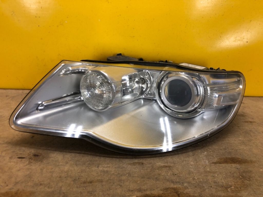 7L6941039C | Фара лев. VOLKSWAGEN TOUAREG 02-10