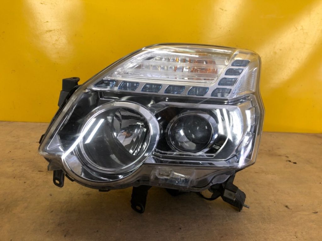 260603UF2B | Фара лев. NISSAN X-TRAIL T31 07-14