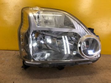 Фара прав. NISSAN X-TRAIL T31 07-14