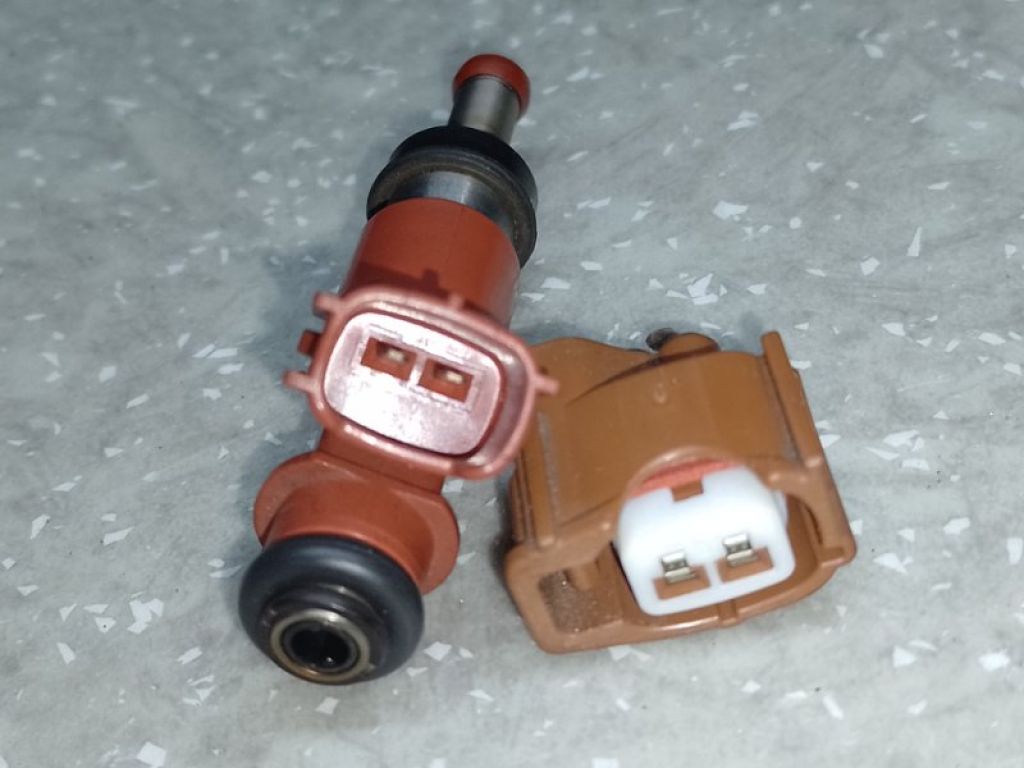 23209-0P040 | Форсунка топливная TOYOTA VENZA 09-16 - Фото 2