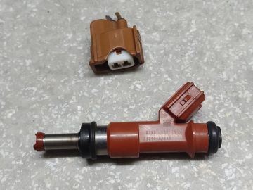 Форсунка паливна TOYOTA VENZA 09-16