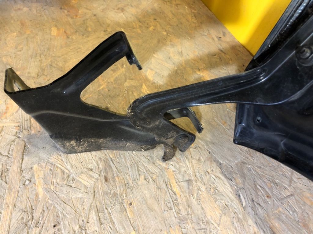 65400-5SK0B | Петля капота прав. NISSAN LEAF 18- - Фото 3