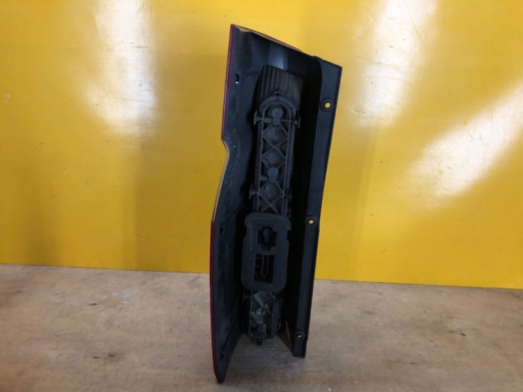 A 906 820 02 64 | Фонарь наружный прав. MERCEDES SPRINTER ( B906 ) 06- - Фото 5