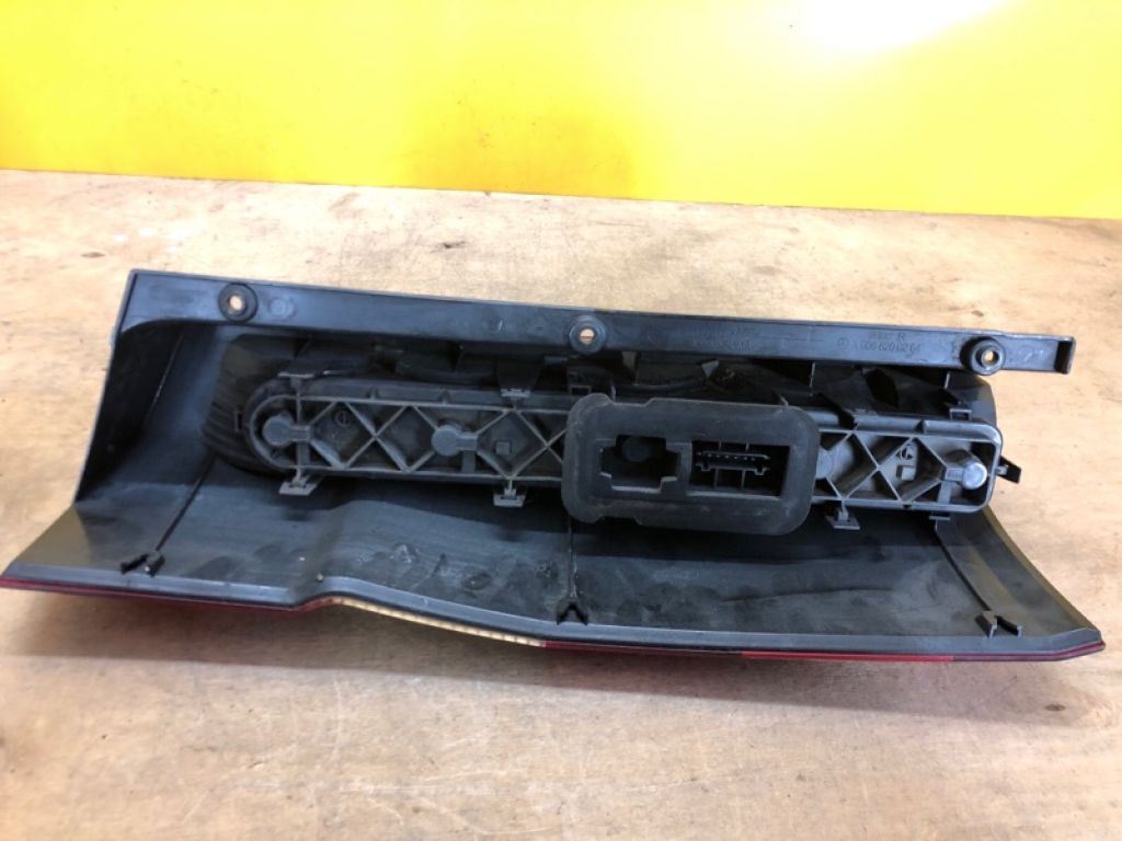 A 906 820 02 64 | Фонарь наружный прав. MERCEDES SPRINTER ( B906 ) 06- - Фото 6