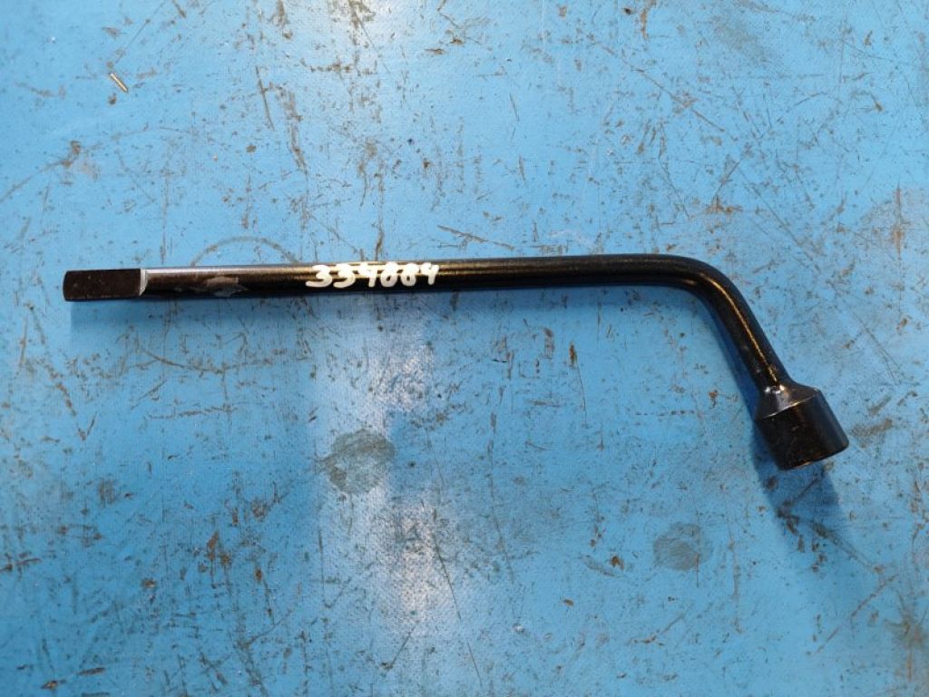 09150-02020 | Ключ балонний TOYOTA PRIUS - 30 09-17