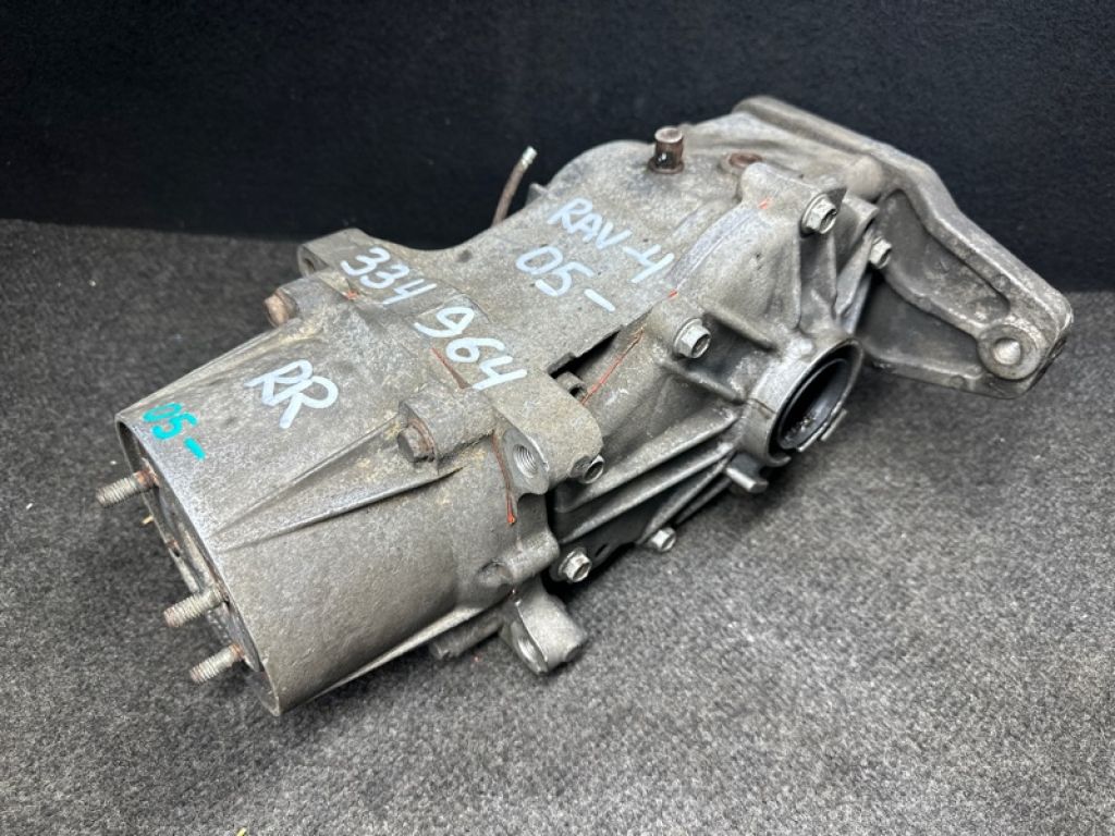 41110-52010 | Редуктор задний TOYOTA RAV4 05-12