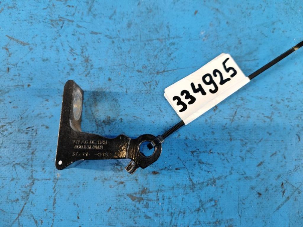 4G0.831.401.B | Петля двери лев. AUDI A6 (C7) 11-18