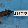 4G0.831.402.B | Петля двери прав. AUDI A6 (C7) 11-18