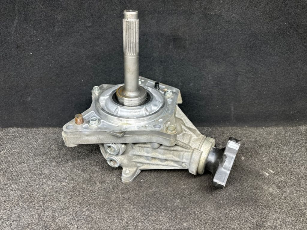 33100-JD600 | Роздавальна коробка NISSAN QASHQAI 07-14 - Фото 4