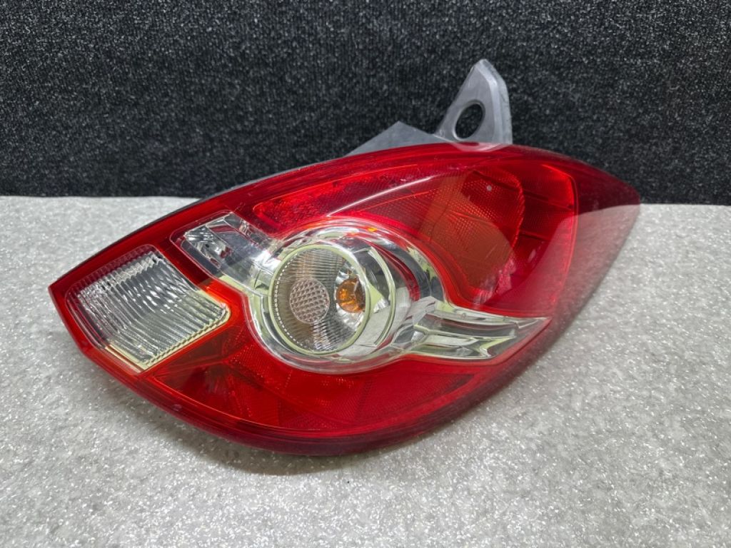26550-1JY0A | Фонарь наружный прав. NISSAN TIIDA/VERSA C11 04-11