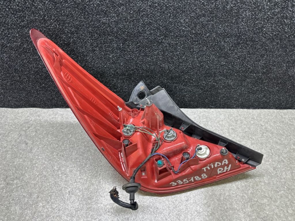 26550-ED025 | Фонарь наружный прав. NISSAN TIIDA/VERSA C11 04-11 - Фото 4