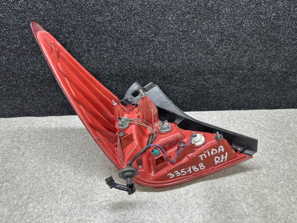 26550-ED025 | Фонарь наружный прав. NISSAN TIIDA/VERSA C11 04-11 - Фото 5