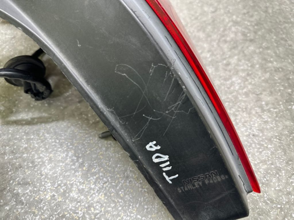 26550-ED025 | Фонарь наружный прав. NISSAN TIIDA/VERSA C11 04-11 - Фото 7