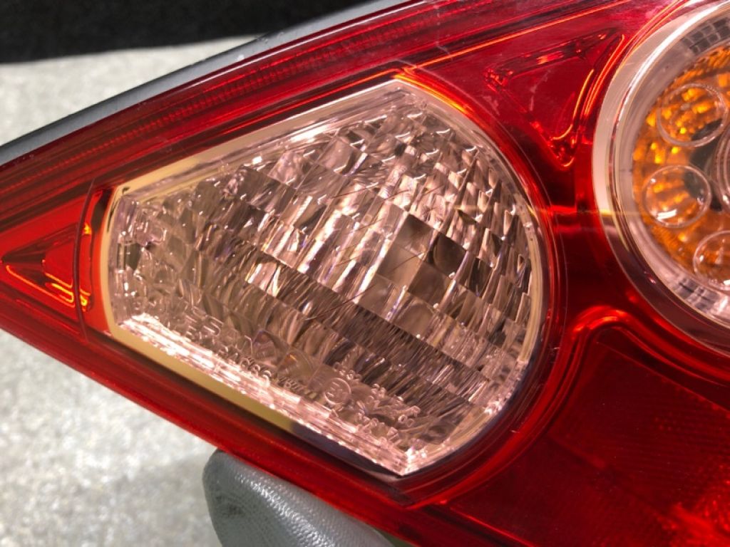 26550-ED025 | Фонарь наружный прав. NISSAN TIIDA/VERSA C11 04-11 - Фото 11